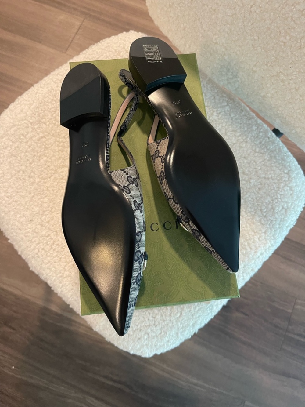 GUCCI pointed toe navy slingback flats 39.5/9 NWT - Picture 3 of 8